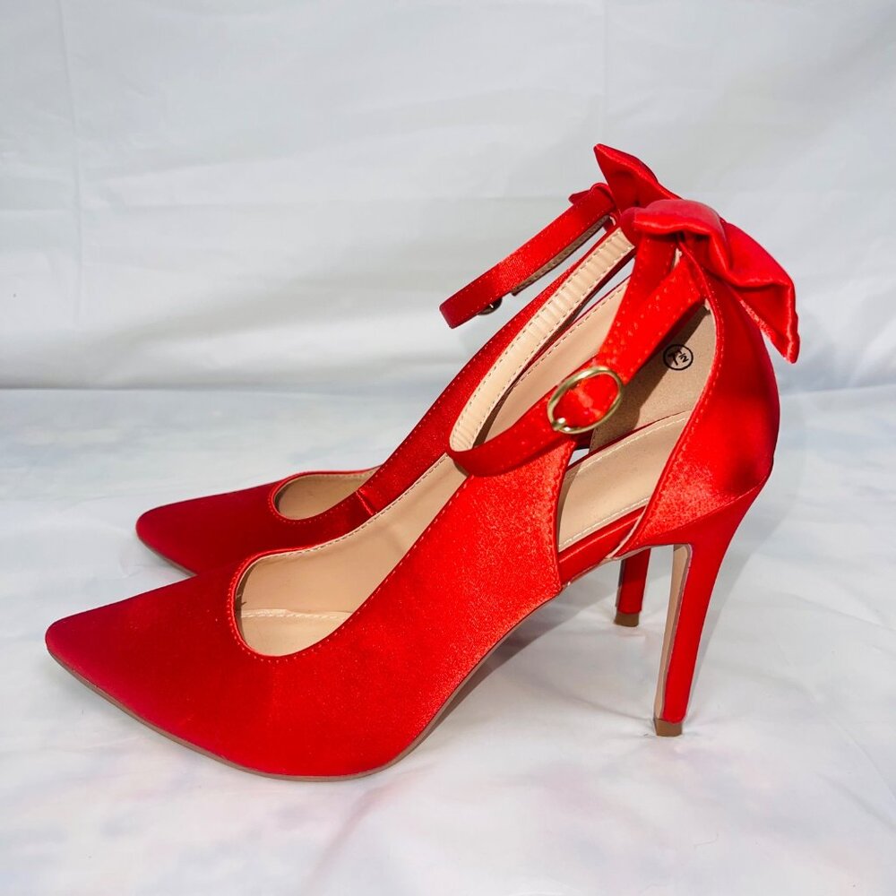 Red Satin Pointed-Toe Heels With Ankle Straps & Bow Detail Size 7.5